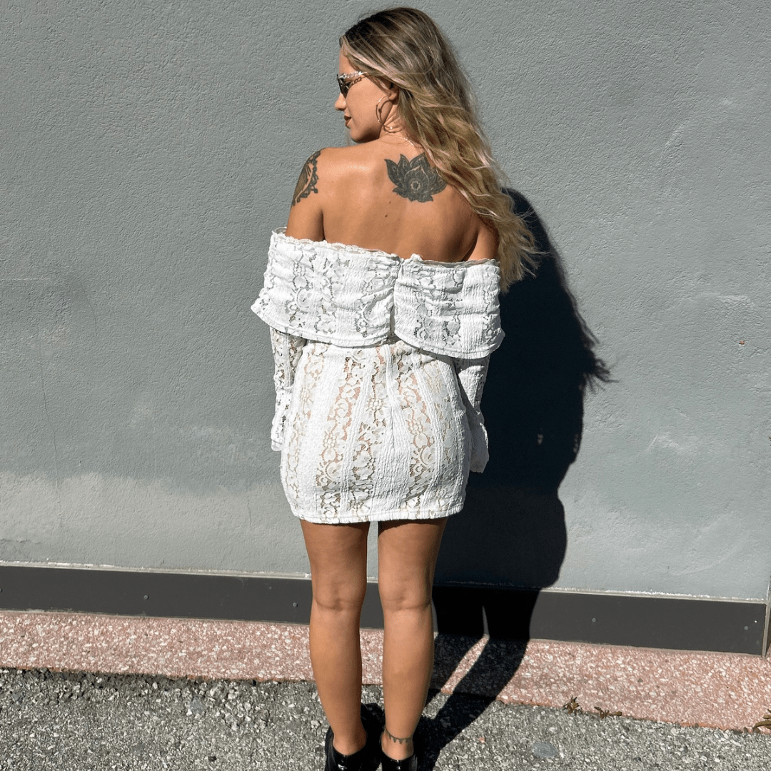 "FAYELÉ" Mini - Spitzen Minikleid - The Femme Club