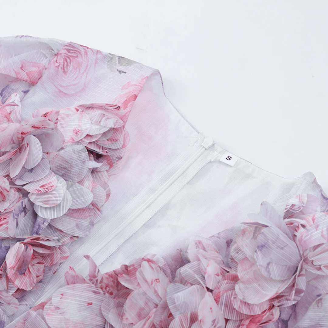 "Floral Ruffle" Deep - V Minikleid - Minikleid - The Femme Club
