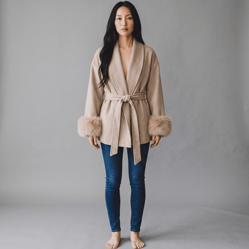"Éloise" Faux Fur Wrap - Damenmantel - The Femme Club