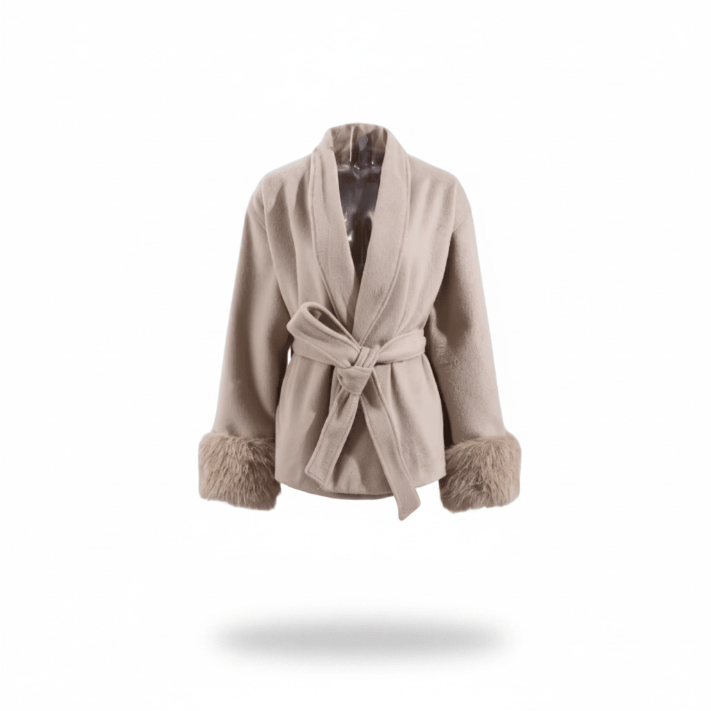 "Éloise" Faux Fur Wrap - Damenmantel - The Femme Club