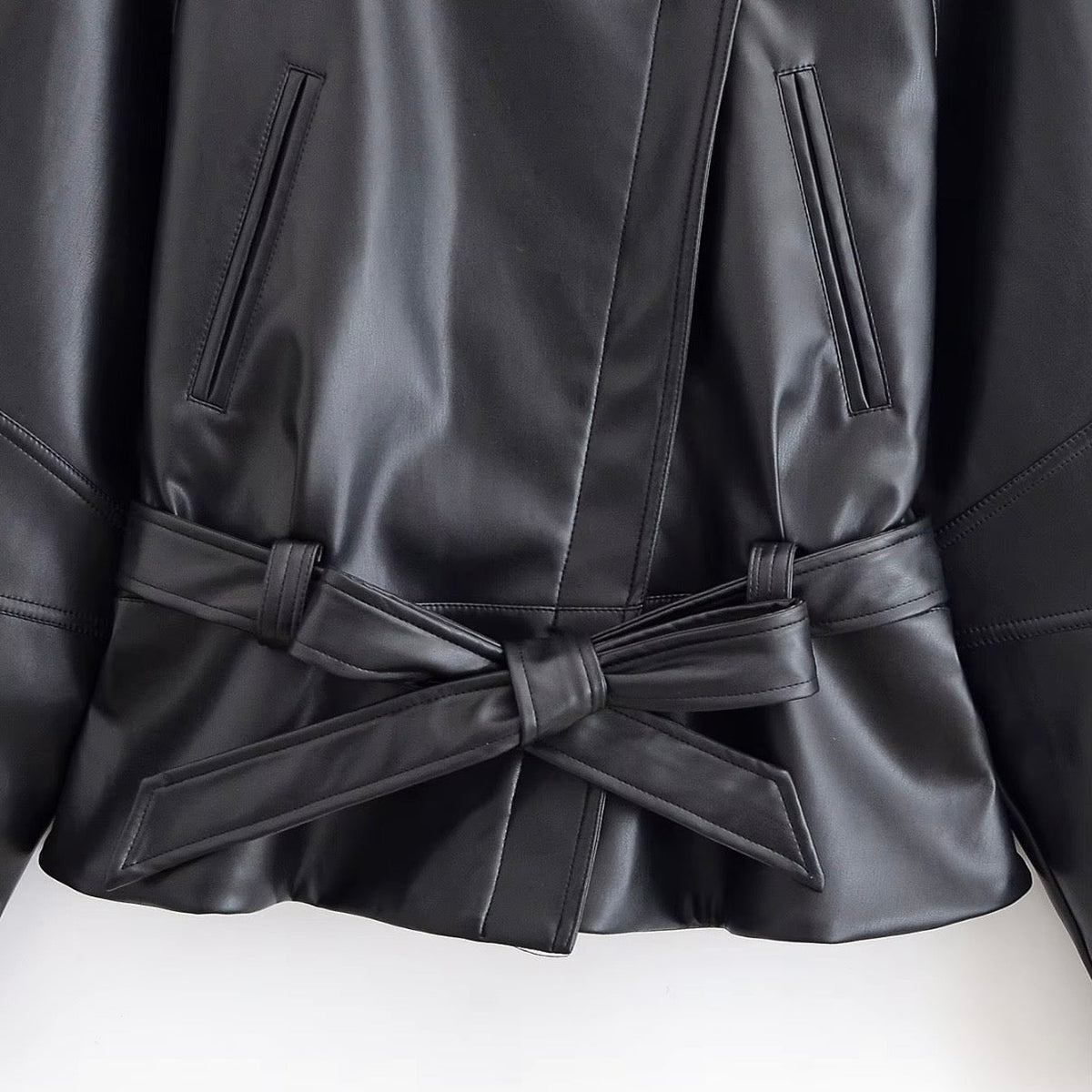 „Leather Mood“ Kunstlederjacke - Kunstlederjacke - The Femme Club