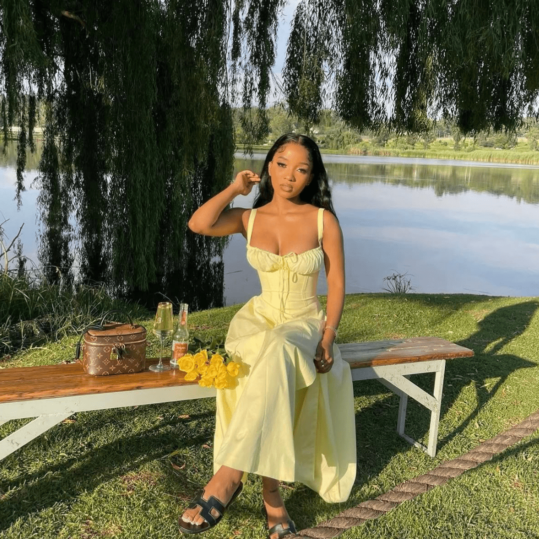 "Lemon" Silk Dress - Elegantes Corset Maxi Kleid - The Femme Club