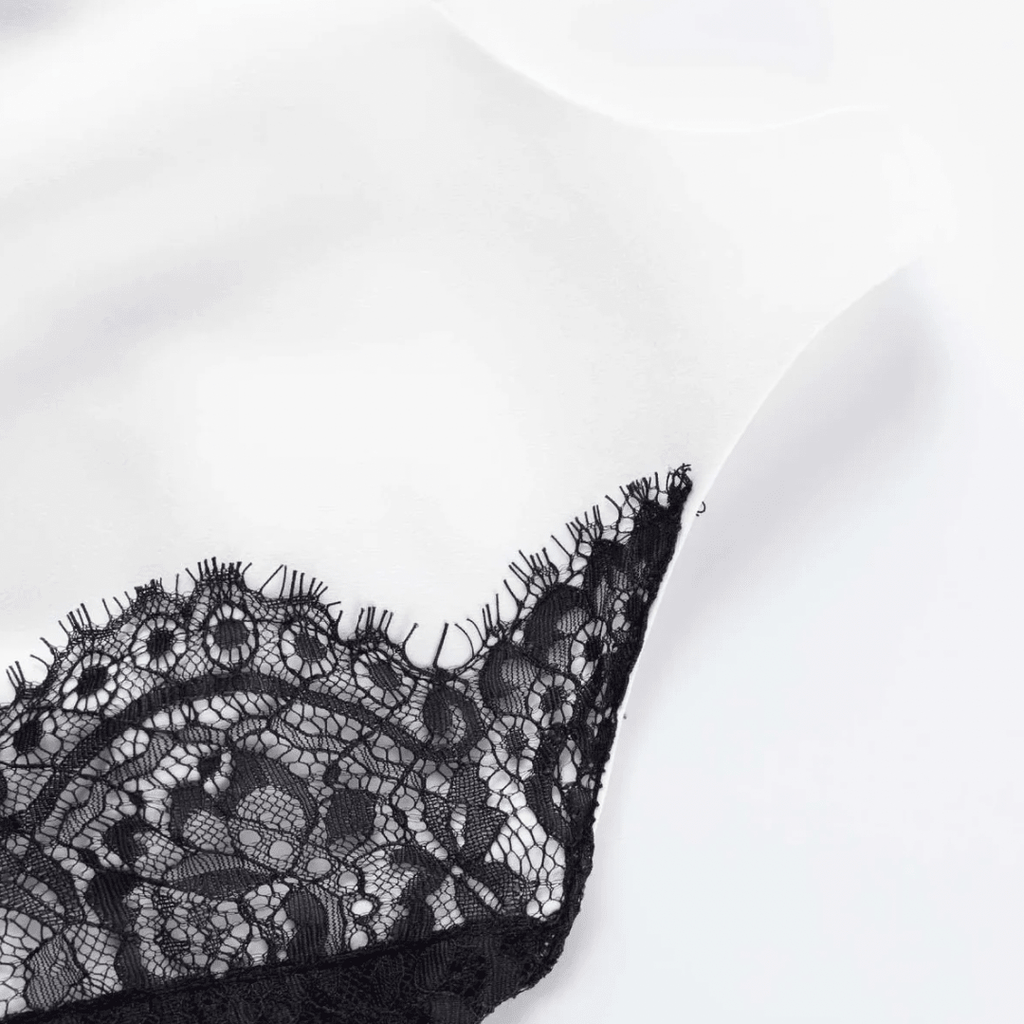 "Maison Noire" – Kontrast-Maxikleid - Maxikleid - The Femme Club