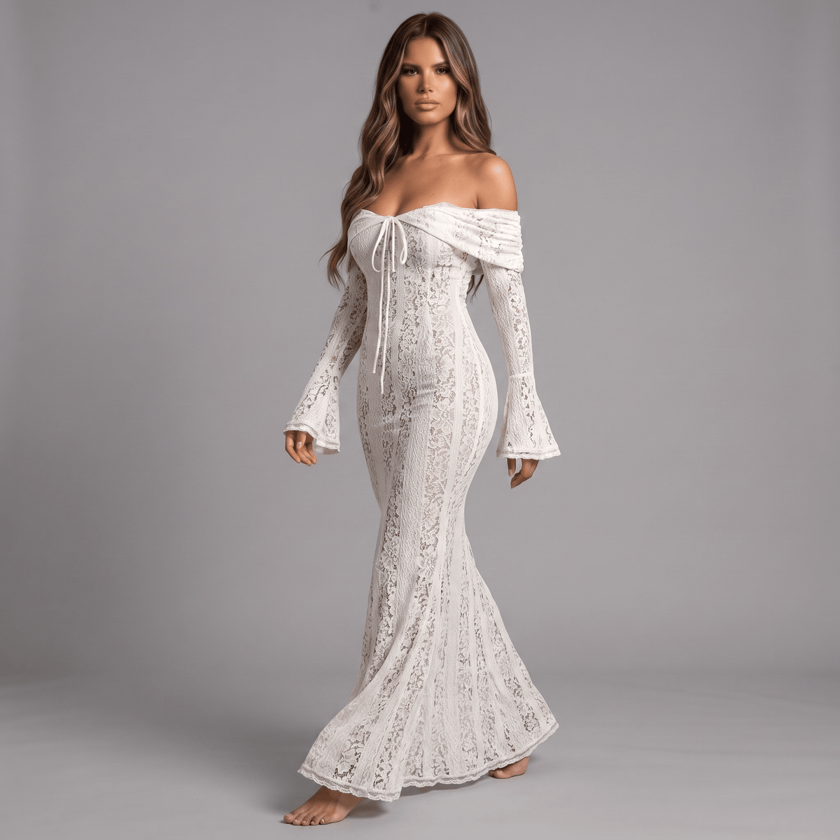 “Noctara“ Dress - Maxikleid aus Spitze - The Femme Club