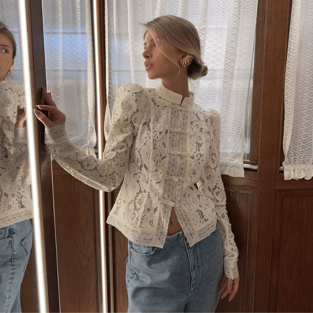 "Nocturnal Bloom" Lace Top - Spitzenbluse - The Femme Club
