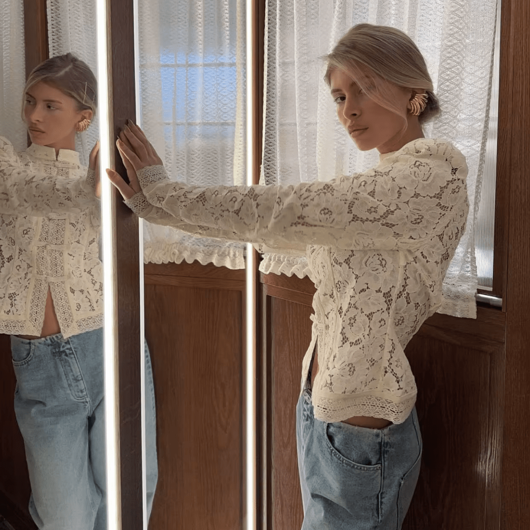 "Nocturnal Bloom" Lace Top - Spitzenbluse - The Femme Club