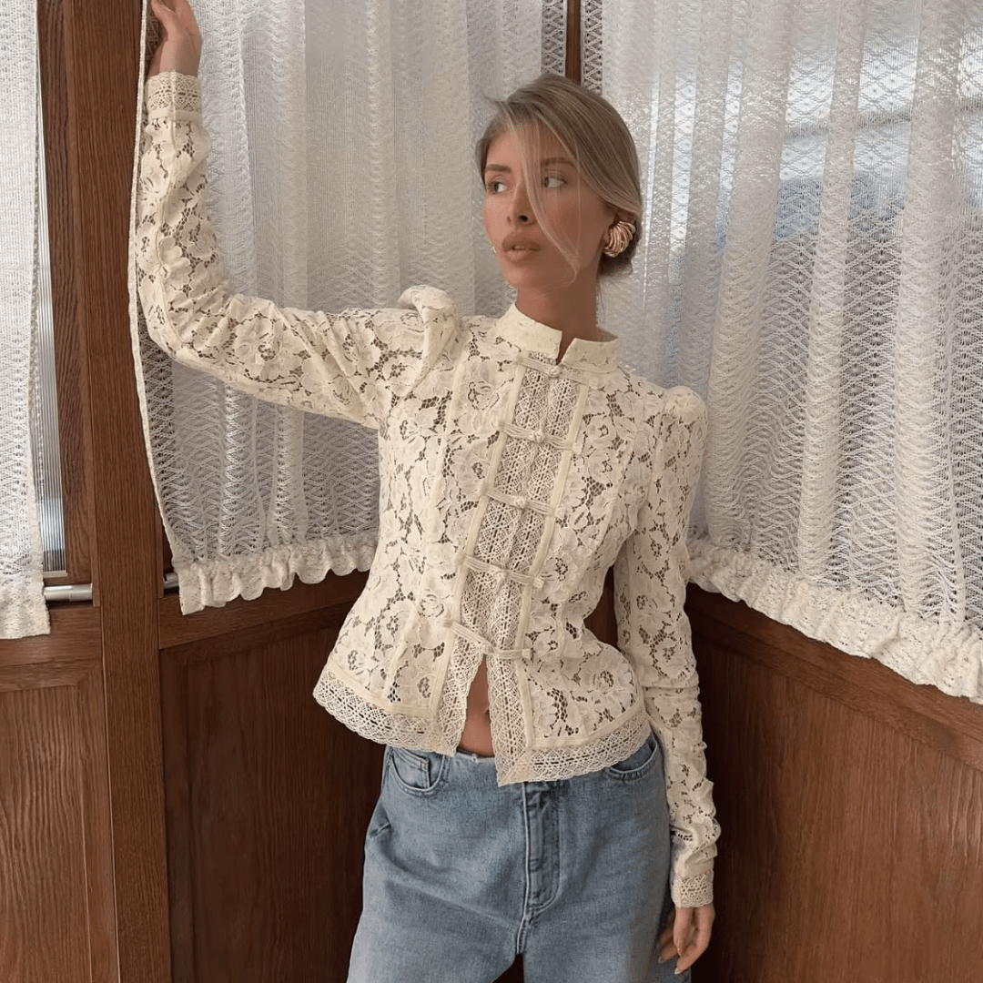 "Nocturnal Bloom" Lace Top - Spitzenbluse - The Femme Club