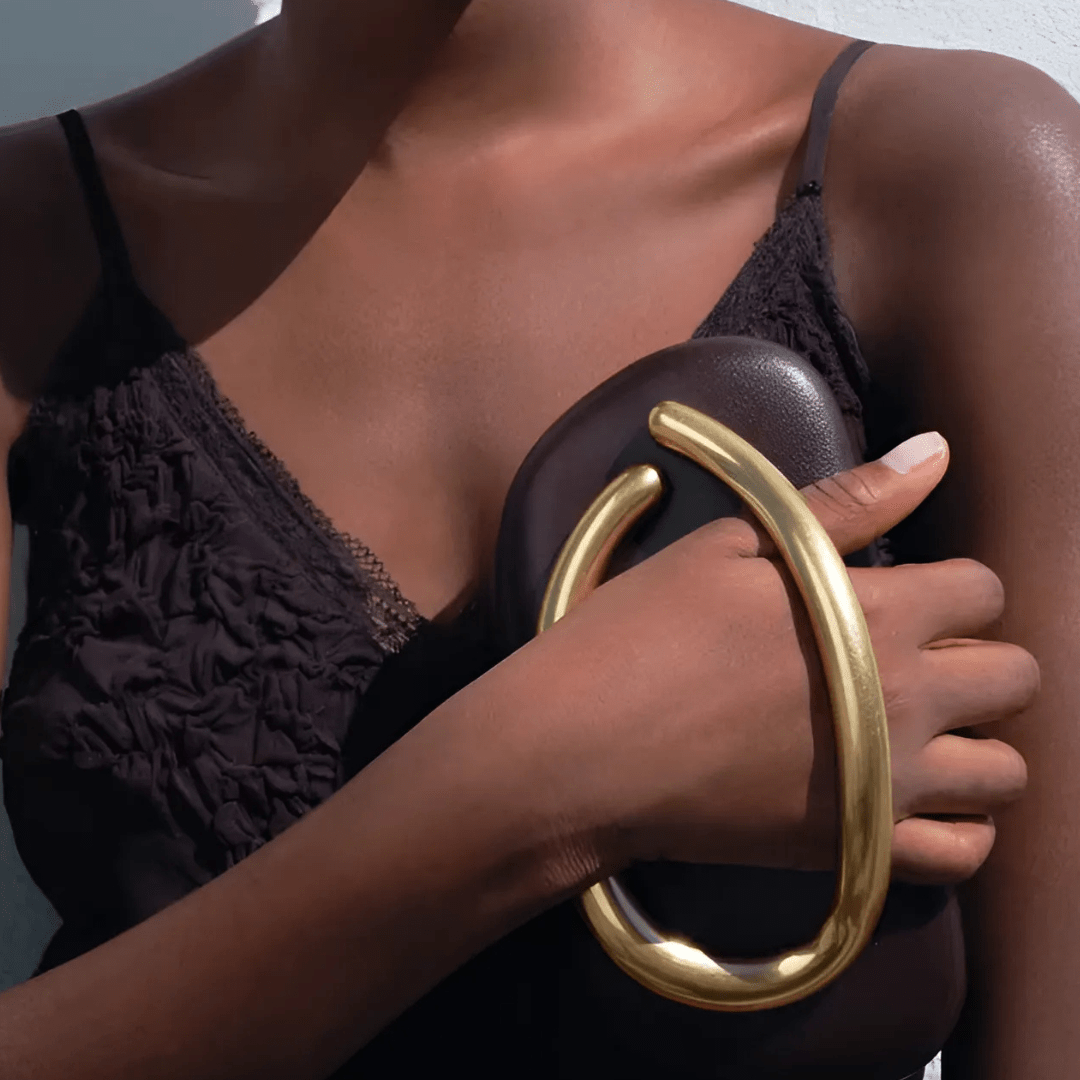 Sculpted Luxe Clutch 