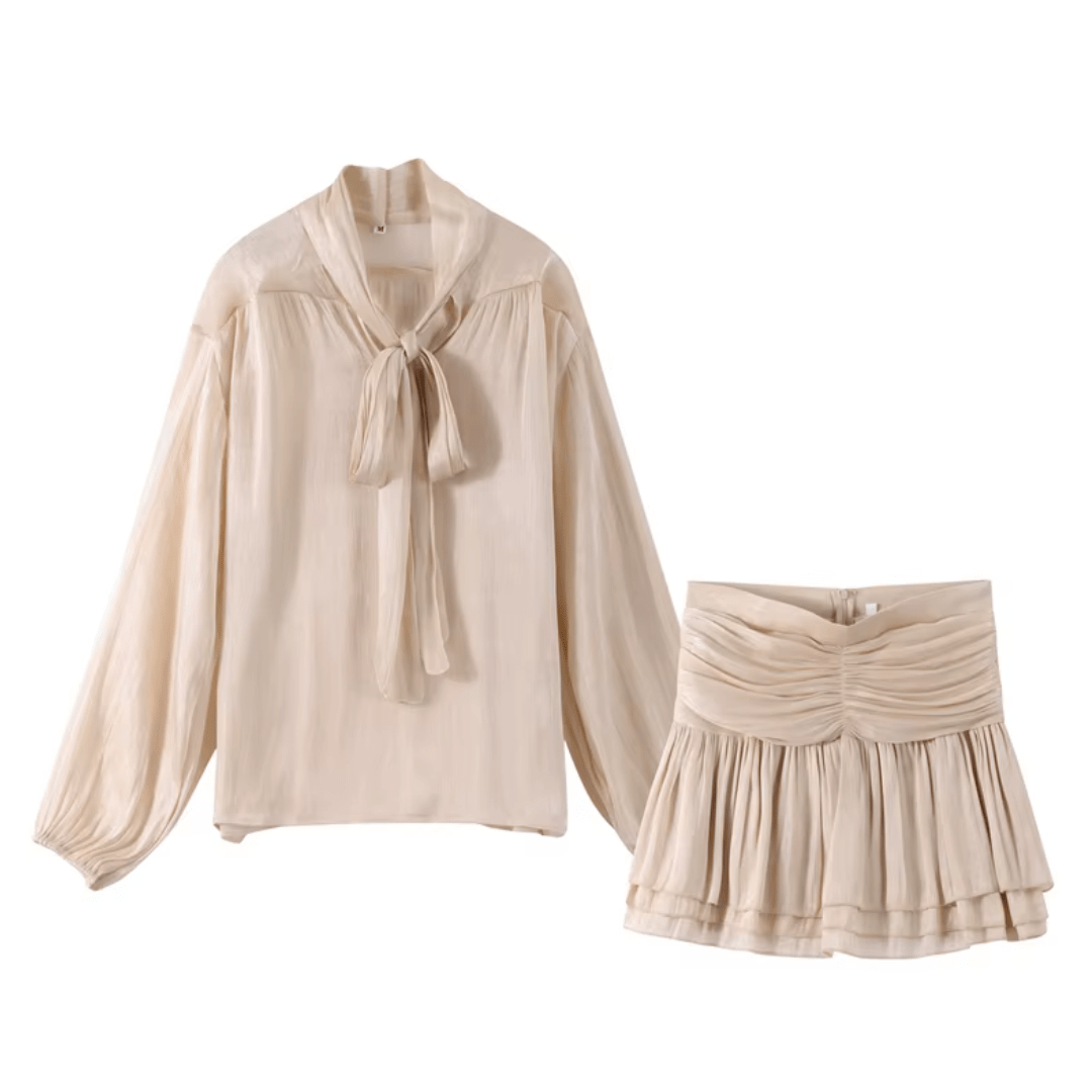 Seraphina Silk Glow Dress - Minikleid mit Schleife - The Femme Club