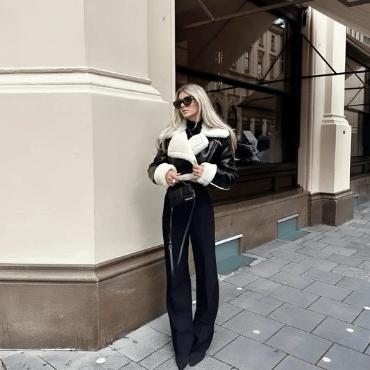 Shearling Jacket "Vivienne" - Cropped Kunstlederjacke mit Shearling - Futter - The Femme Club
